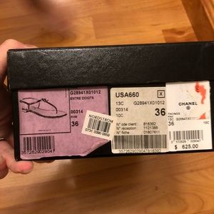 Preowned Chanel pink sandals in size 36